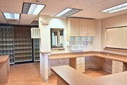 12 - Suite 204