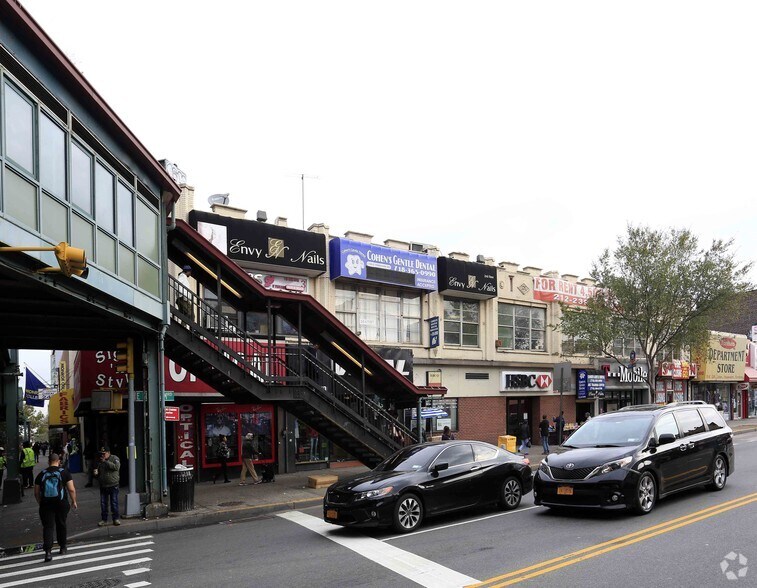 1-17 E Fordham Rd, Bronx, NY à louer - Photo de l’immeuble – Image 2 sur 6