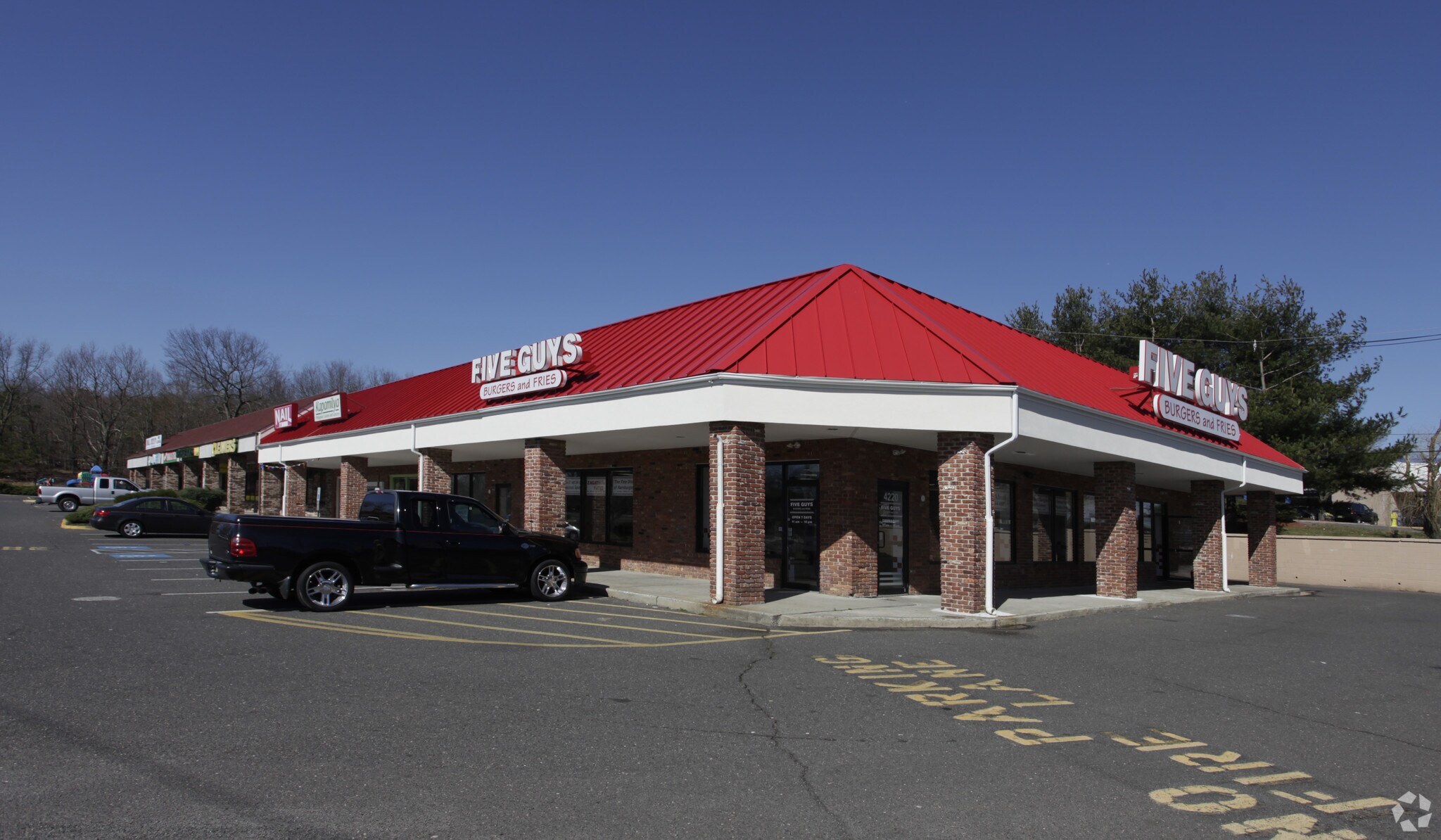 4220-4242 Highway 9 S, Howell, NJ à louer Photo de l’immeuble– Image 1 sur 11