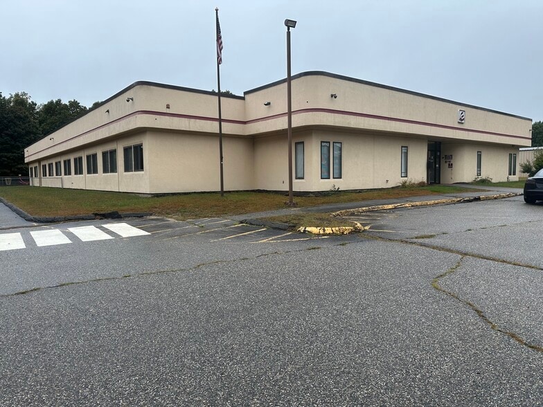 10 Commerce Dr, Columbia, CT à louer - Photo de l’immeuble – Image 2 sur 19