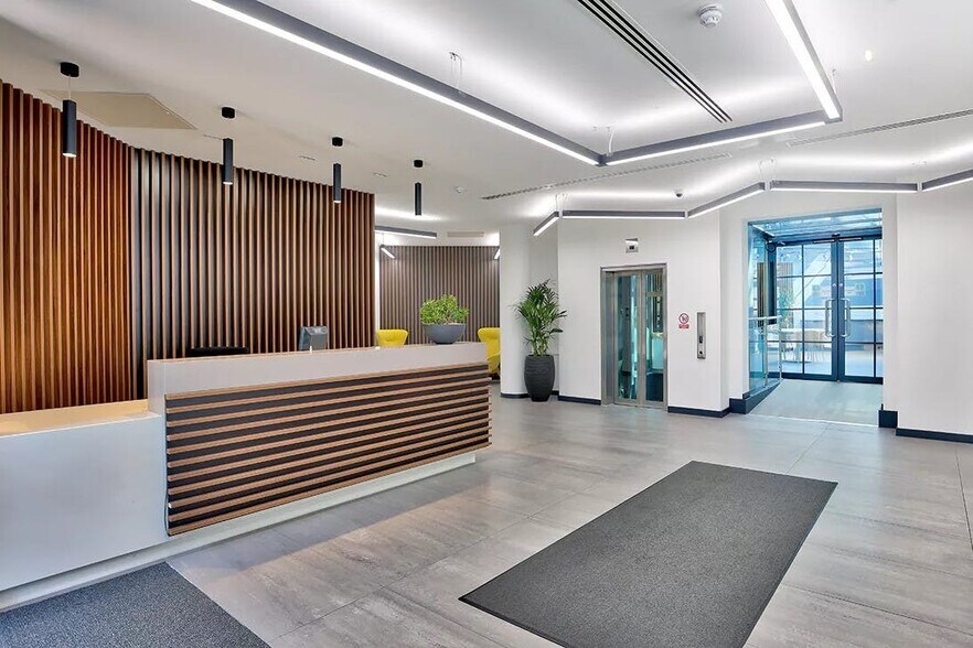 1 Park Rd, Bracknell à louer - Photo de l’immeuble – Image 3 sur 16