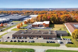 Plus de détails pour 380 Victoria Rd, Youngstown, OH - Industriel/Logistique à vendre