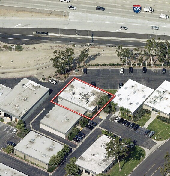 3199 Airport Loop Dr, Costa Mesa, CA à vendre - Photo de l’immeuble – Image 2 sur 11