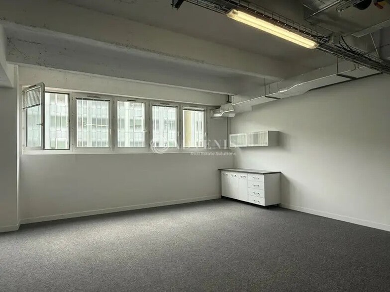 Bureau dans Vanves à louer - Photo intérieure – Image 3 sur 7