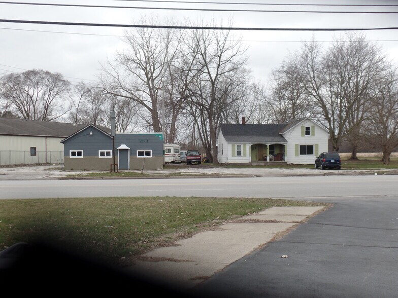 5346 Dixie Hwy, Saginaw, MI à vendre - Photo de l’immeuble – Image 1 sur 2