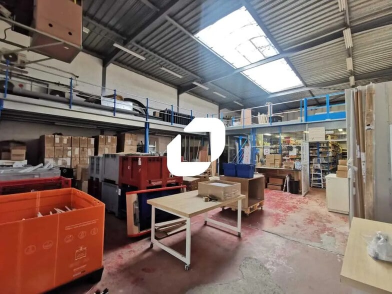 24-32 Avenue De L'Epi D'Or, Villejuif à louer - Photo de l’immeuble – Image 3 sur 22