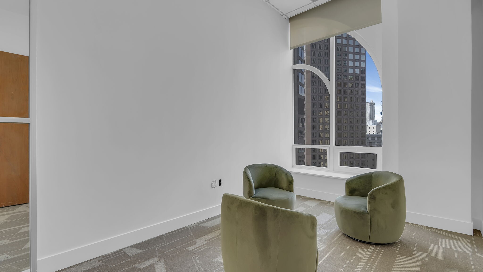 625 Market St, San Francisco, CA à louer Photo intérieure– Image 1 sur 1