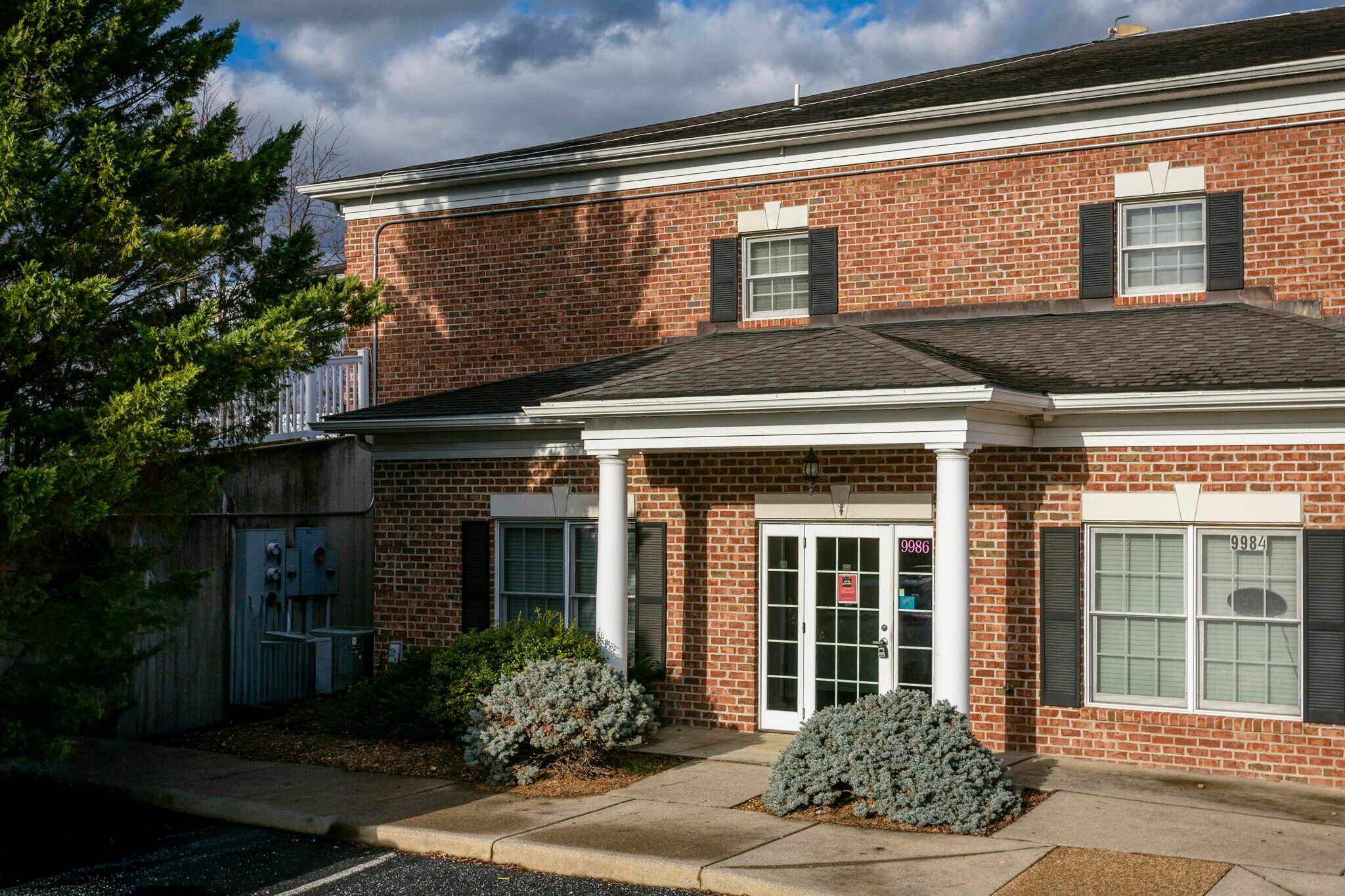 9986 Spotswood Trl, Mc Gaheysville, VA à louer Photo principale– Image 1 sur 31