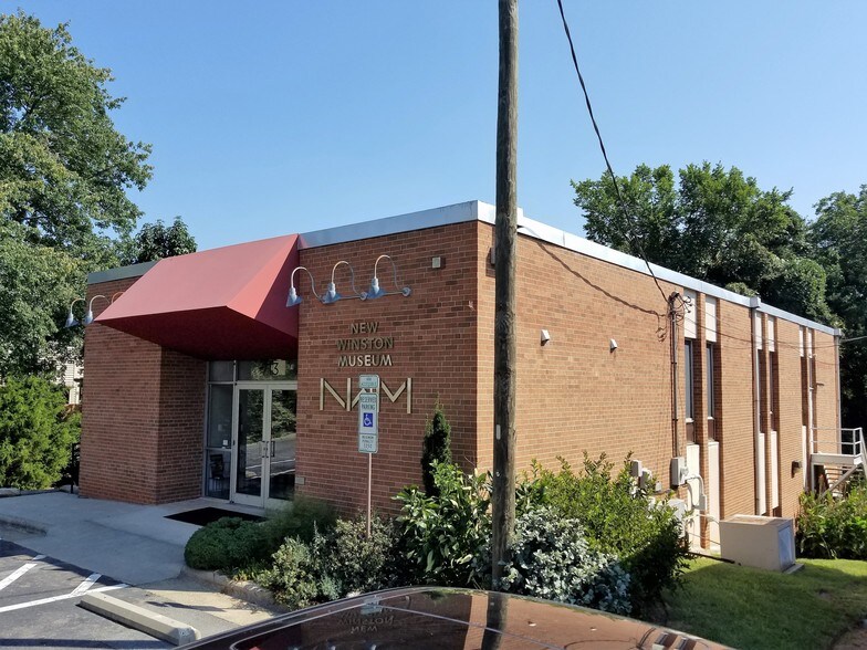 713 S Marshall St, Winston-Salem, NC à vendre - Photo de l’immeuble – Image 3 sur 12