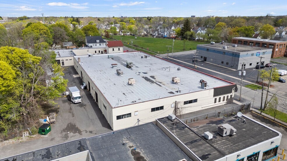 25-45 Rutter St, Rochester, NY à vendre - Photo de l’immeuble – Image 2 sur 10
