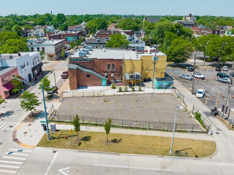 Prime Land / Mexicantown / Corktown portefeuille de 2 biens à vendre sur LoopNet.fr - Photo de l’immeuble – Image 1 sur 7