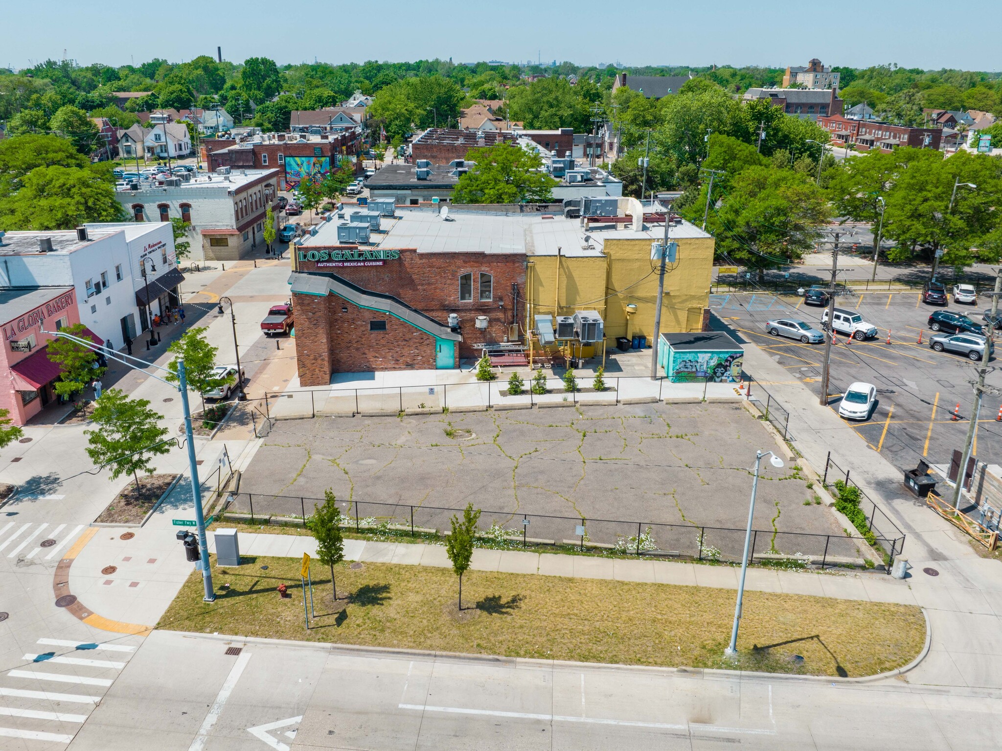 Prime Land / Mexicantown / Corktown portefeuille de 2 biens à vendre sur LoopNet.fr Photo de l’immeuble– Image 1 sur 8