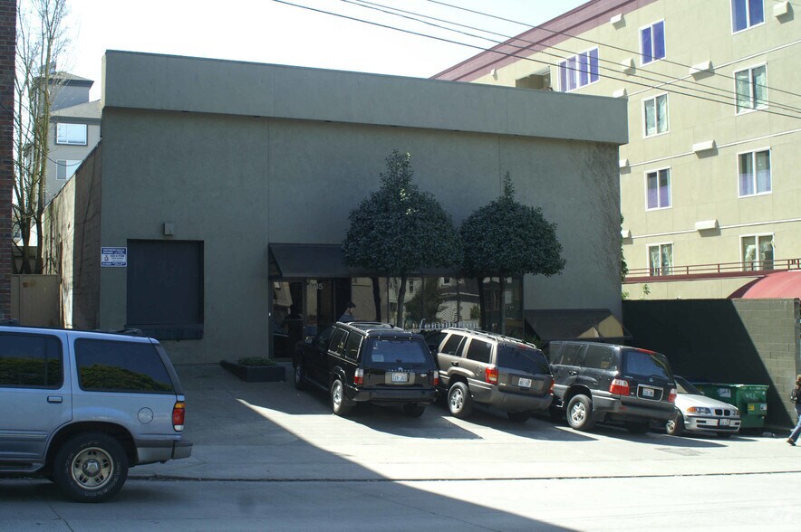 1715 E Olive Way, Seattle, WA à louer - Photo de l’immeuble – Image 2 sur 10