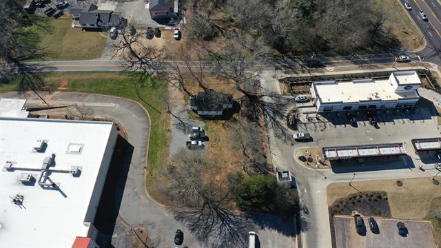 1990 Jimmy Daniel Rd, Bogart, GA à vendre - Photo principale – Image 1 sur 5