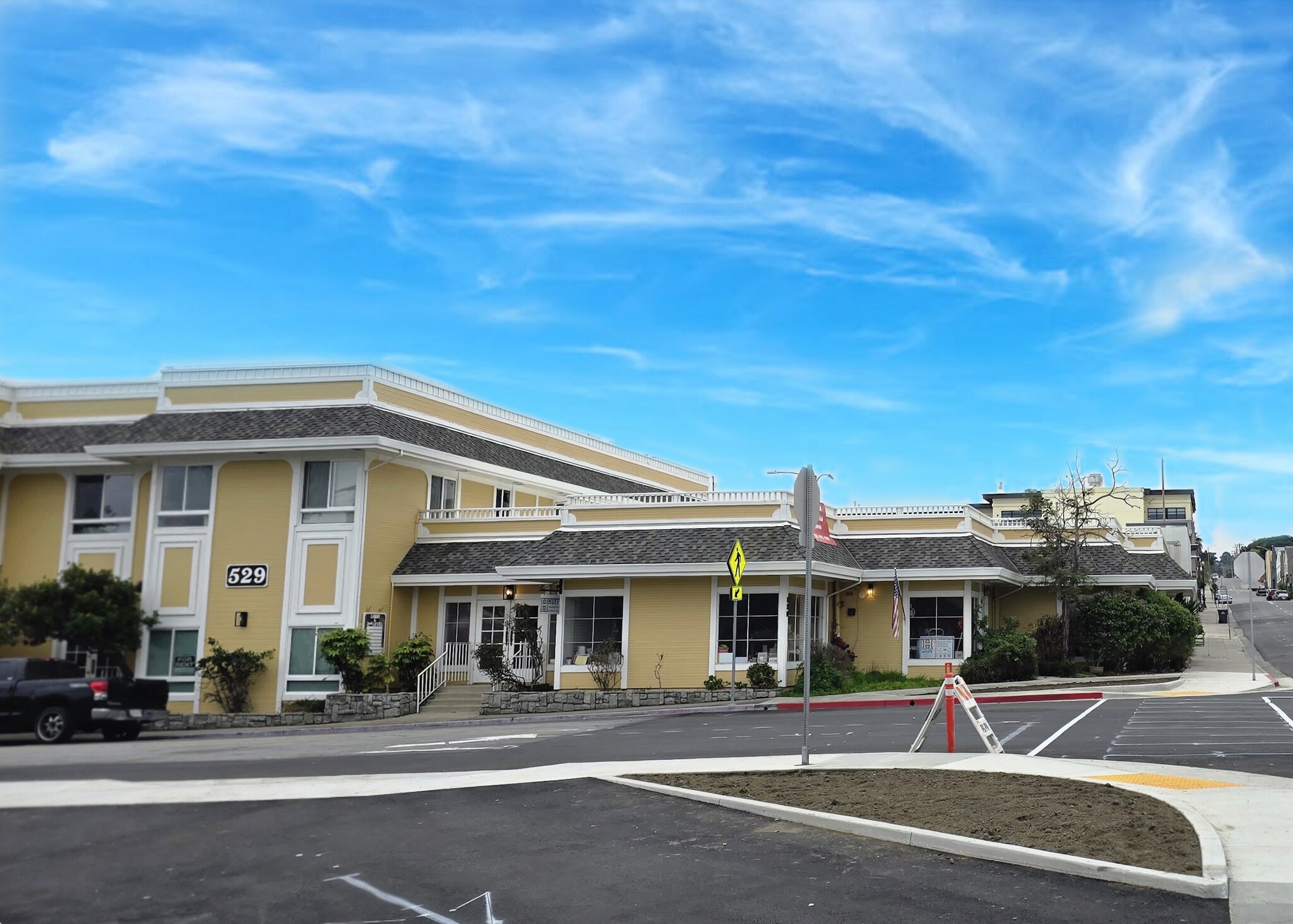 529 Central Ave, Pacific Grove, CA à louer Photo principale– Image 1 sur 23