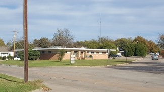 Plus de détails pour 801-809 NW Pershing Dr, Lawton, OK - Bureau à vendre