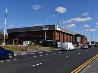 Plus de détails pour 371 Oldham Rd, Manchester - Industriel/Logistique à louer