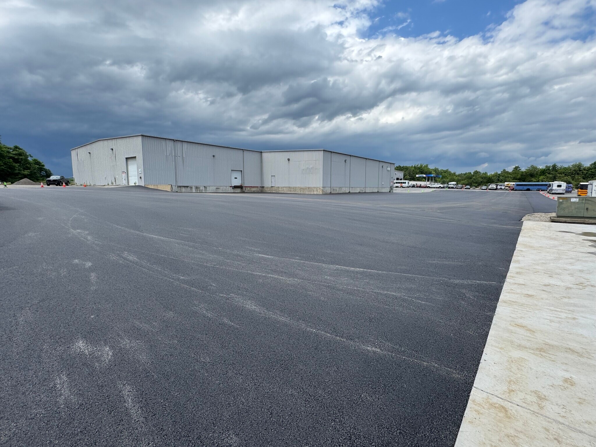 16121 Business Pky, Hagerstown, MD à louer Photo de l’immeuble– Image 1 sur 18