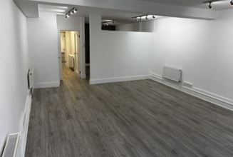 4 Cleave Av, Bromley à louer Photo intérieure– Image 2 sur 5