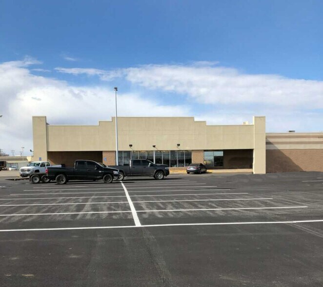 4110 W Owen K Garriott Rd, Enid, OK à vendre - Photo de l’immeuble – Image 2 sur 14