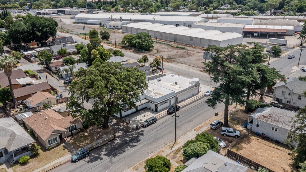 741-745 Cooper Ave, Yuba City, CA à louer - Photo de l’immeuble – Image 3 sur 22