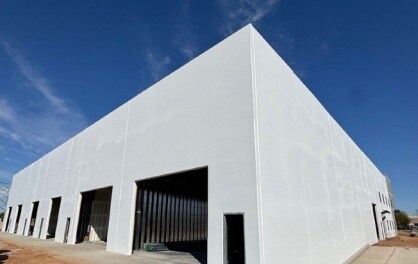 4114 E Valley Auto Dr, Mesa, AZ à louer - Photo de l’immeuble – Image 3 sur 7