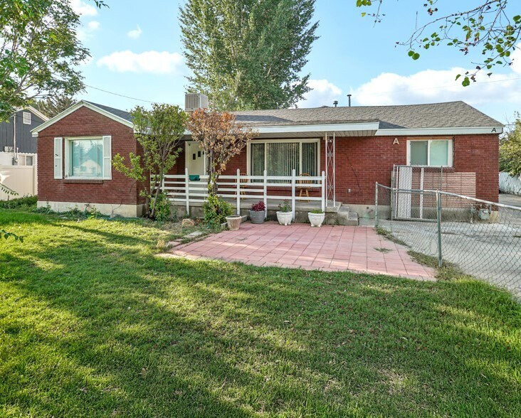 412-416 Scott Avenue portefeuille de 3 biens à vendre sur LoopNet.fr Photo de l’immeuble– Image 1 sur 12