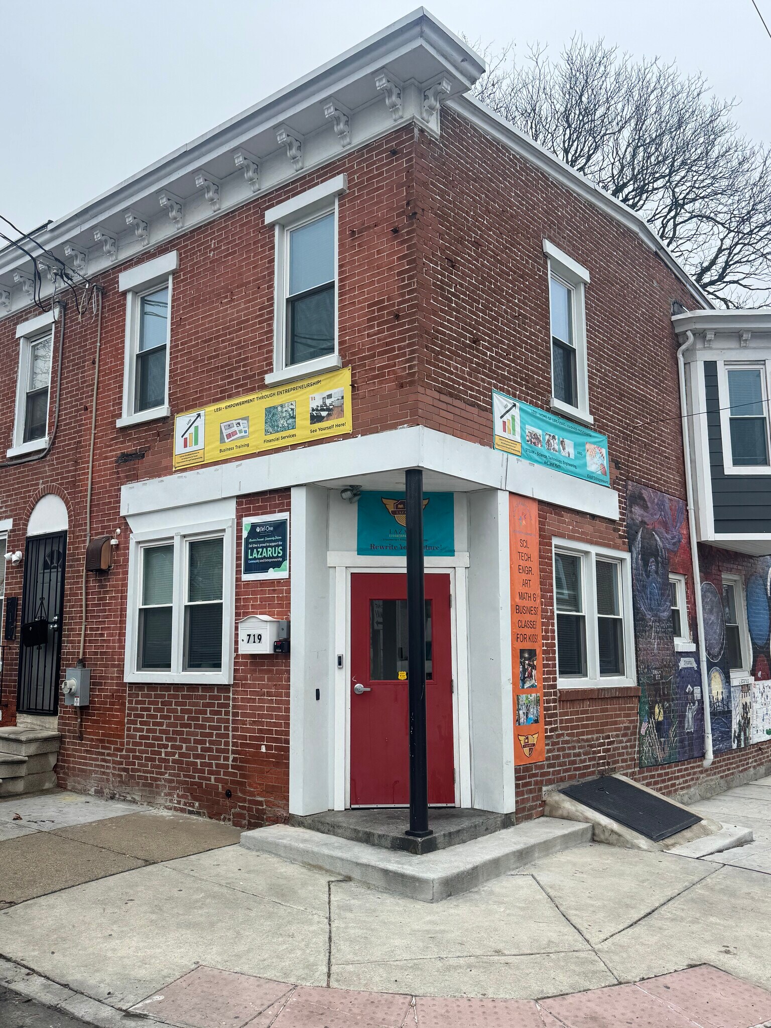 719 E 10th St, Wilmington, DE à vendre Photo principale– Image 1 sur 20