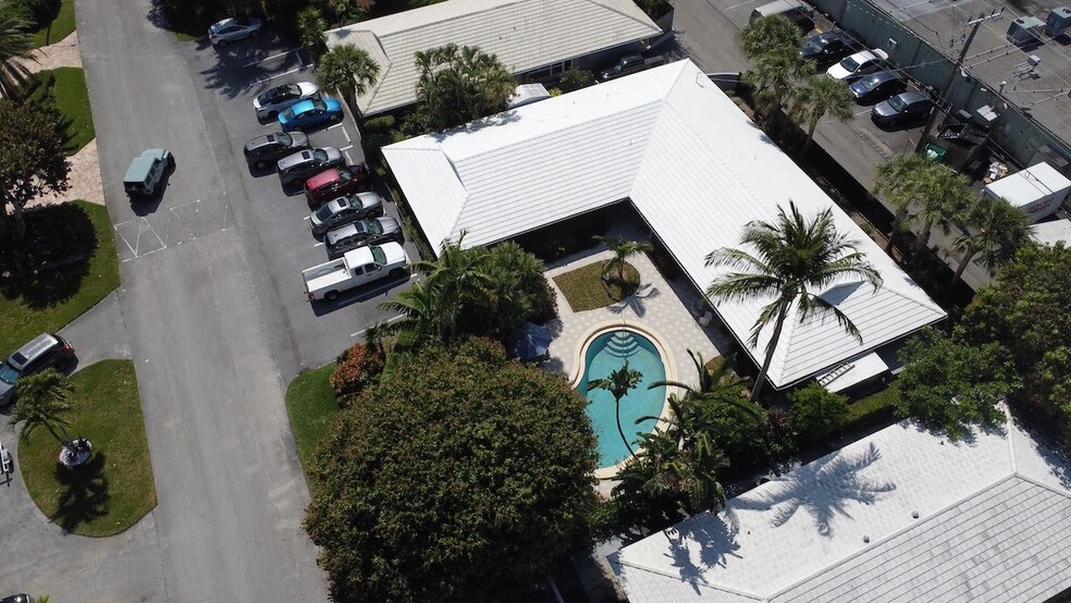 4105 NE 21st Ave, Fort Lauderdale, FL à vendre - Photo de l’immeuble – Image 1 sur 31