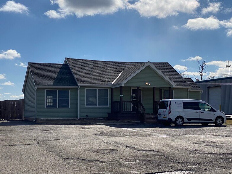 2520 Nordic Rd, Dayton, OH à vendre - Photo de l’immeuble – Image 3 sur 11