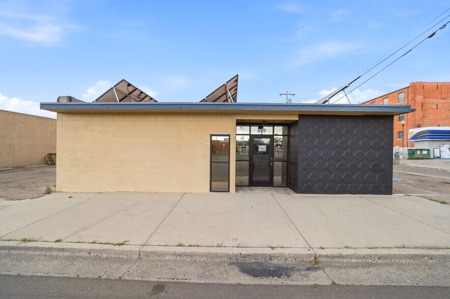 609 N Grand Ave, Pueblo, CO à vendre - Photo de l’immeuble – Image 2 sur 57