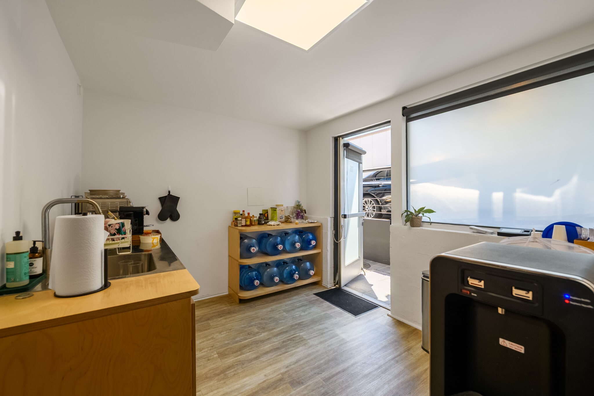 1501 Main St, Venice, CA à louer Photo intérieure– Image 1 sur 5