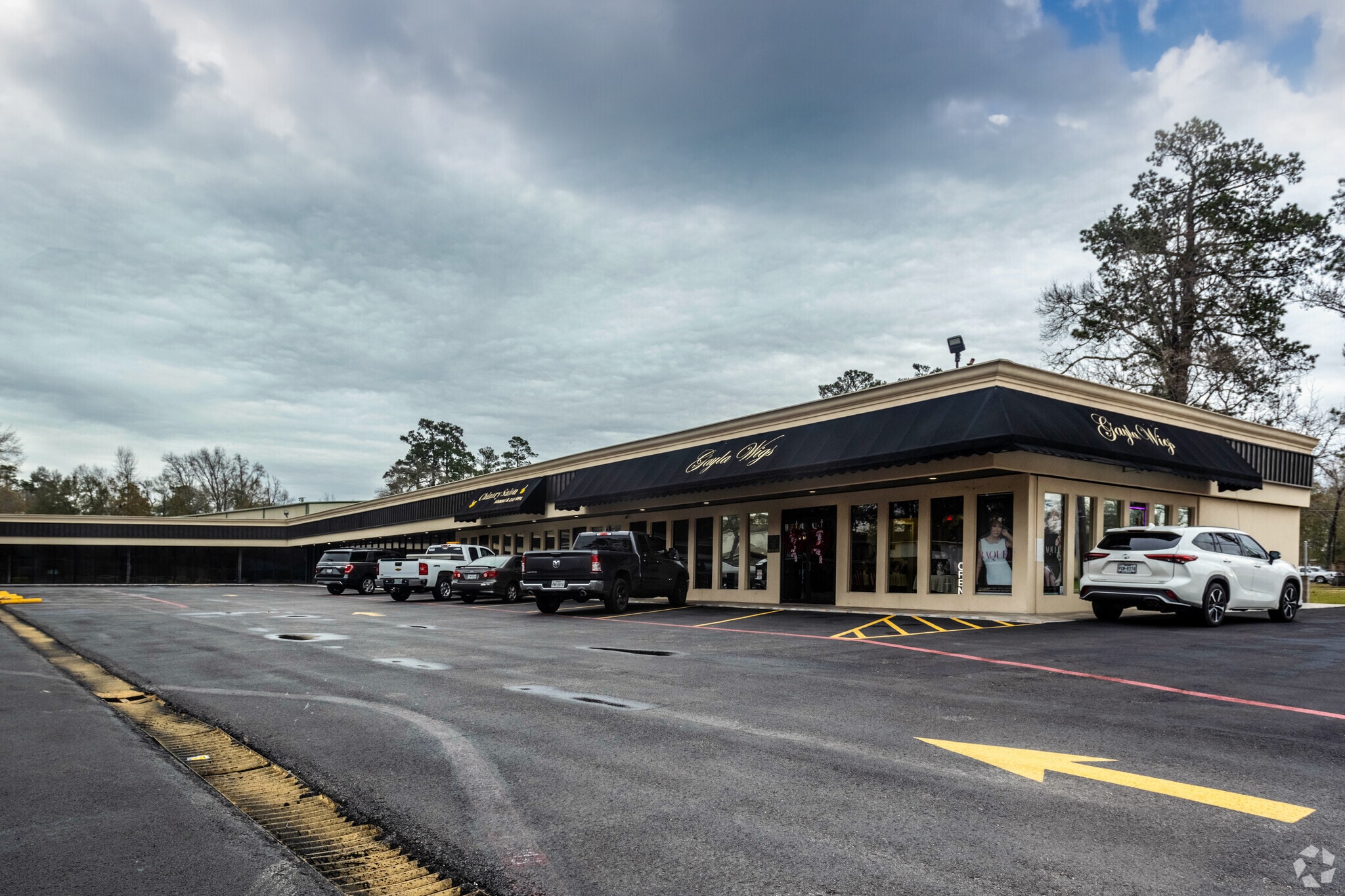 27327 Robinson Rd, Oak Ridge North, TX à louer Photo principale– Image 1 sur 2