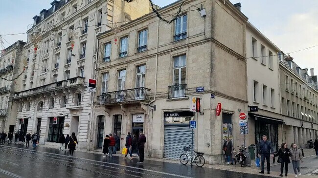 Plus de détails pour Bureau à louer