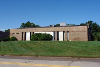 Plus de détails pour 22635 Heslip Dr, Novi, MI - Industriel/Logistique à vendre