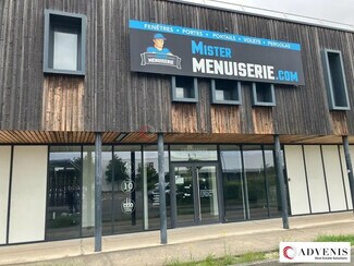 Plus de détails pour Local commercial à louer