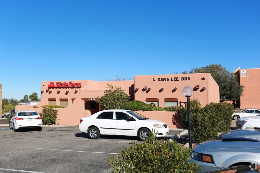 8401 E 22nd St, Tucson, AZ à louer - Photo de l’immeuble – Image 3 sur 8