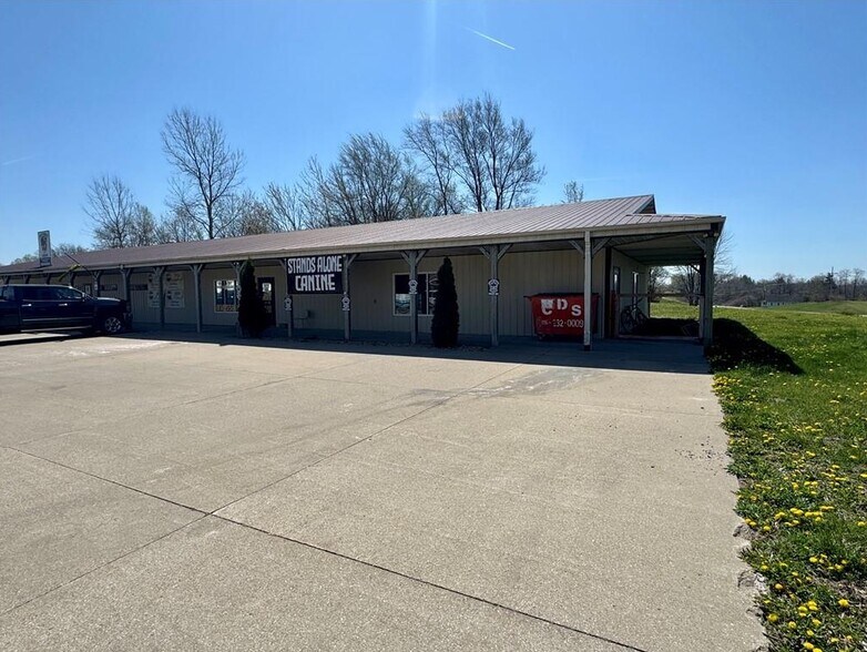 14381 S 71 Hwy, Savannah, MO à louer - Photo de l’immeuble – Image 2 sur 4