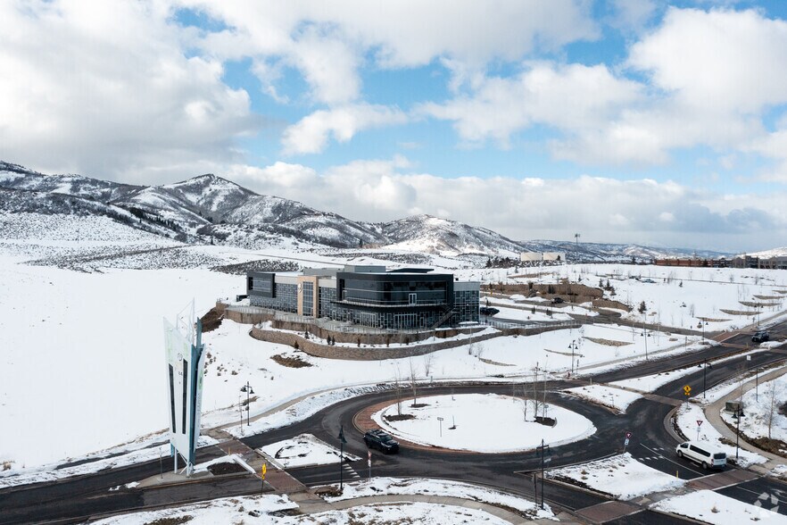 6301 N Landmark Dr, Park City, UT à louer - Photo de l’immeuble – Image 3 sur 5