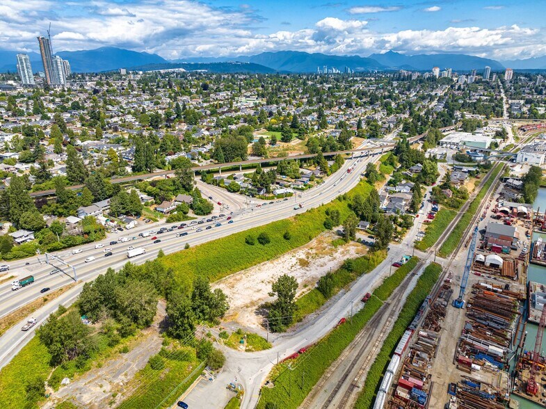 502 Twentieth St, New Westminster, BC à vendre - Aérien – Image 2 sur 14