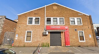 Plus de détails pour 112-114 North Acton Rd, Londres - Local commercial à louer