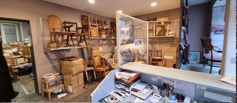 Local commercial dans Paris à vendre - Photo de l’immeuble – Image 2 sur 4