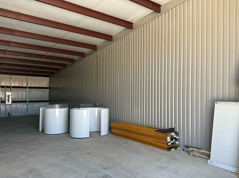 3950 E US Highway 80, Longview, TX à louer - Photo de la construction – Image 3 sur 3