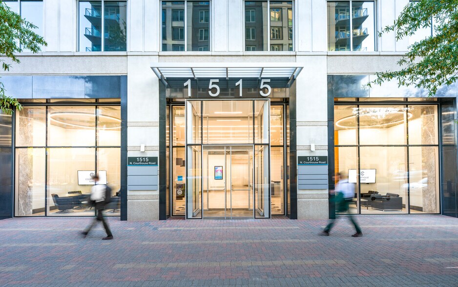 1515 N Courthouse Rd, Arlington, VA à louer - Photo de l’immeuble – Image 2 sur 6