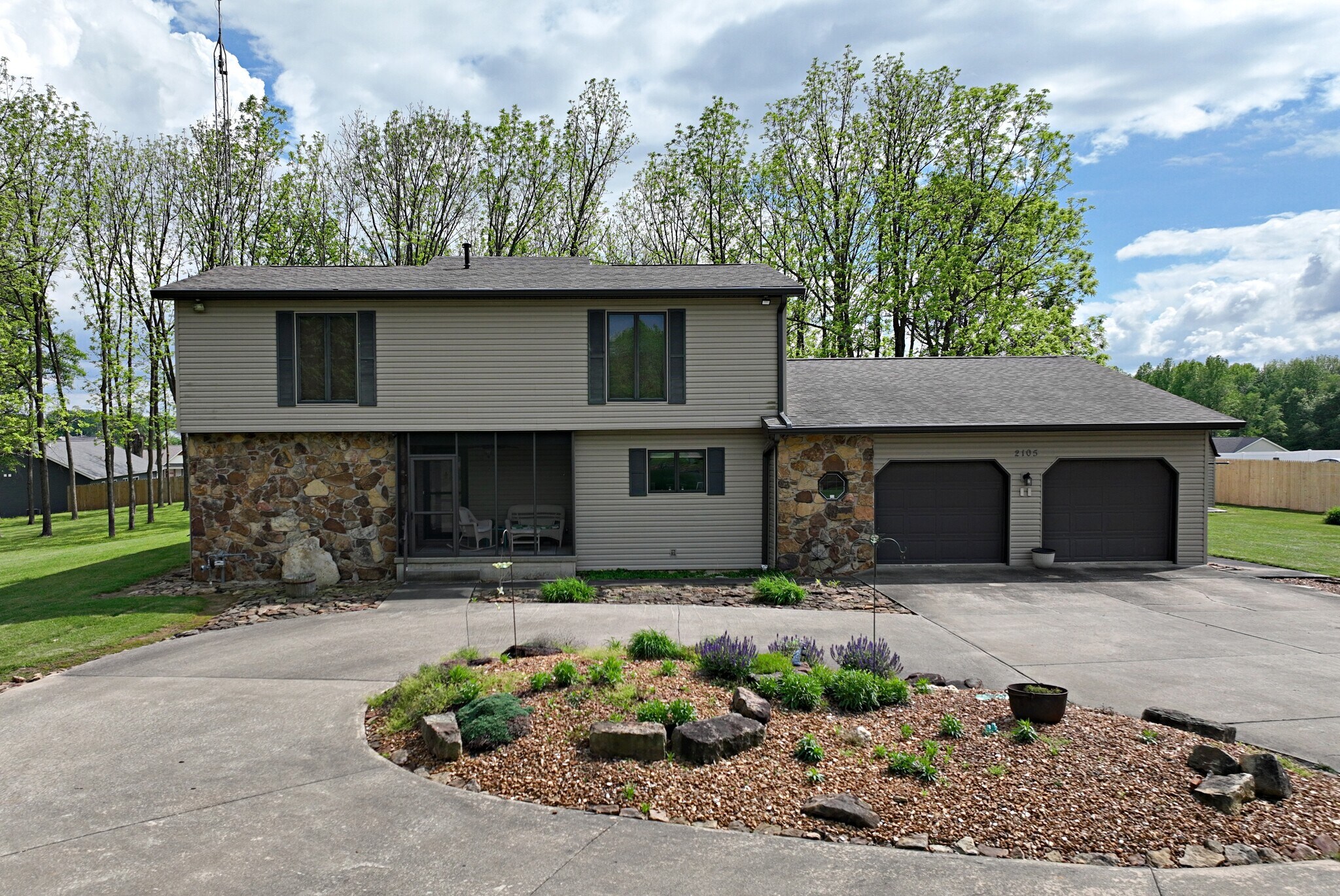 2105 E National Hwy, Washington, IN à vendre Photo principale– Image 1 sur 36