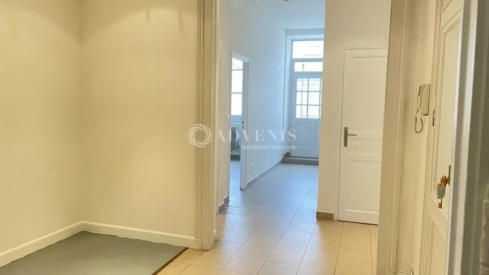 Bureau dans Orléans à louer - Photo de l’immeuble – Image 3 sur 12