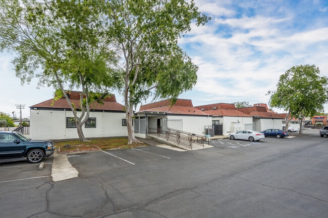 Plus de détails pour 1355 Florin Rd, Sacramento, CA - Bureau à vendre