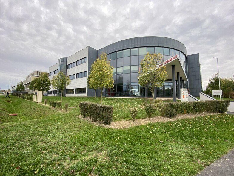 Bureau dans Reims à louer - Photo de l’immeuble – Image 1 sur 6