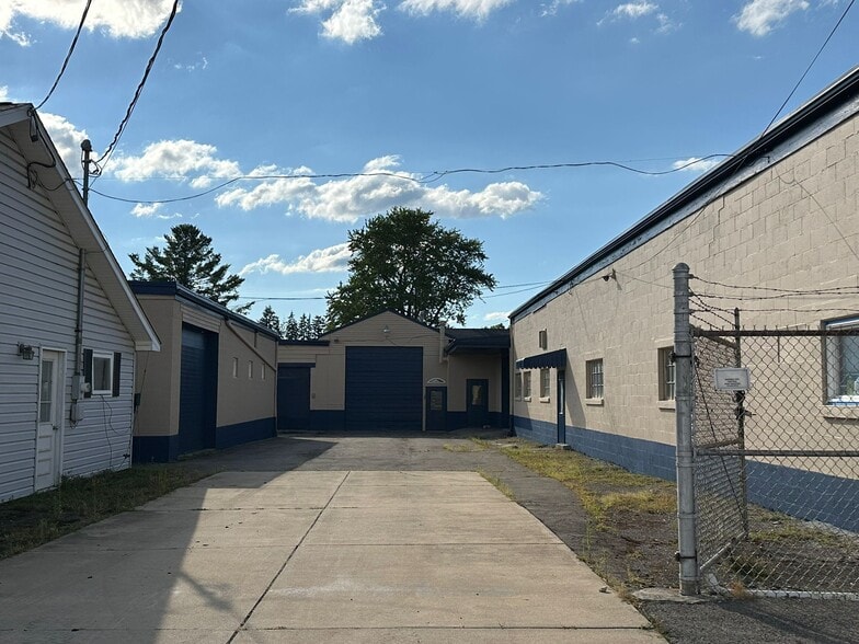 200 Grand Ave, Clarion, PA à louer - Photo de l’immeuble – Image 2 sur 22