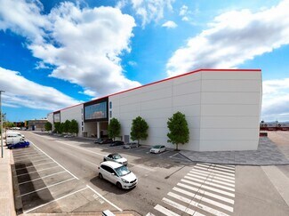 Plus de détails pour Industriel/Logistique à louer